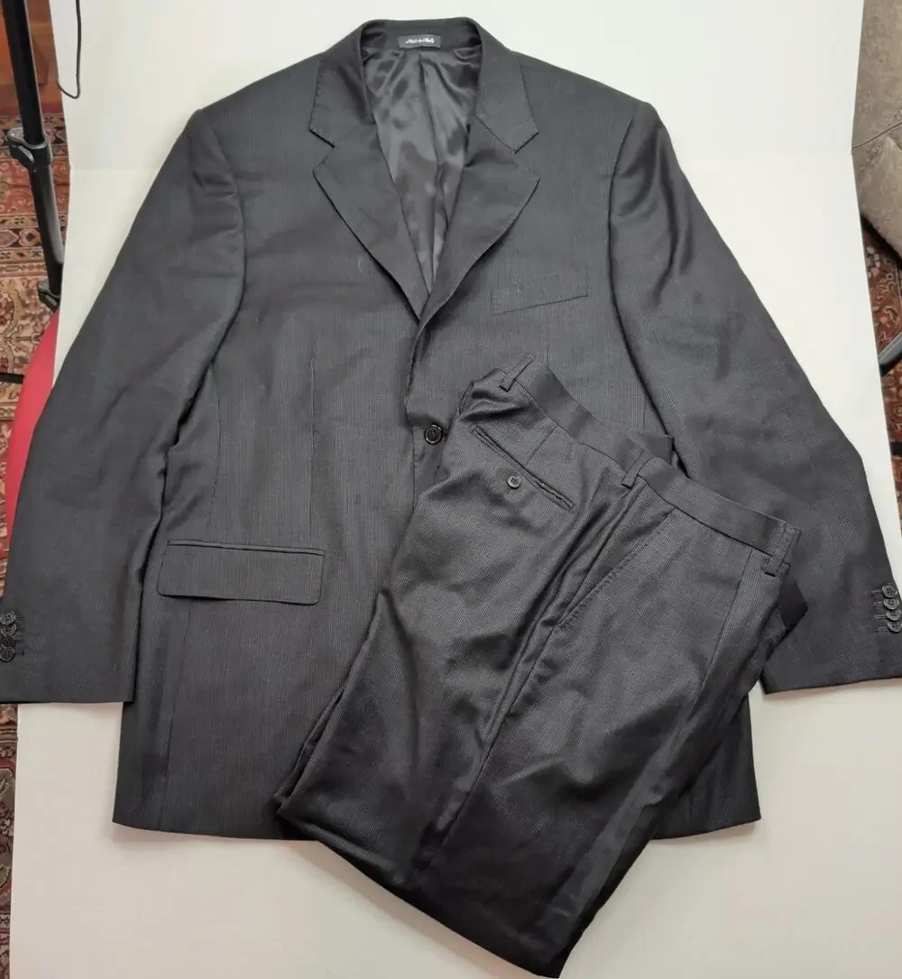 Carlo Palazzi 2 Pc. Suit Men's 46L Navy Pinstripe 2 Button Super 100s Wool Italy